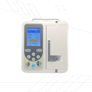 De fácil programación, precisa y duradera. Cuenta con batería de litio de respaldo con 30 minutos de trabajo sin conección. Acepta cualquier kit de venoclisis estándar. Pantalla TFT: 2,8" Detector de burbujas de aire: ultrasónico Velocidad de infusión: 1 ~ 699 mL/h, Incremento: 1mL/h Información en pantalla: caudal, volumen total, volumen de acumulado, tiempo residual